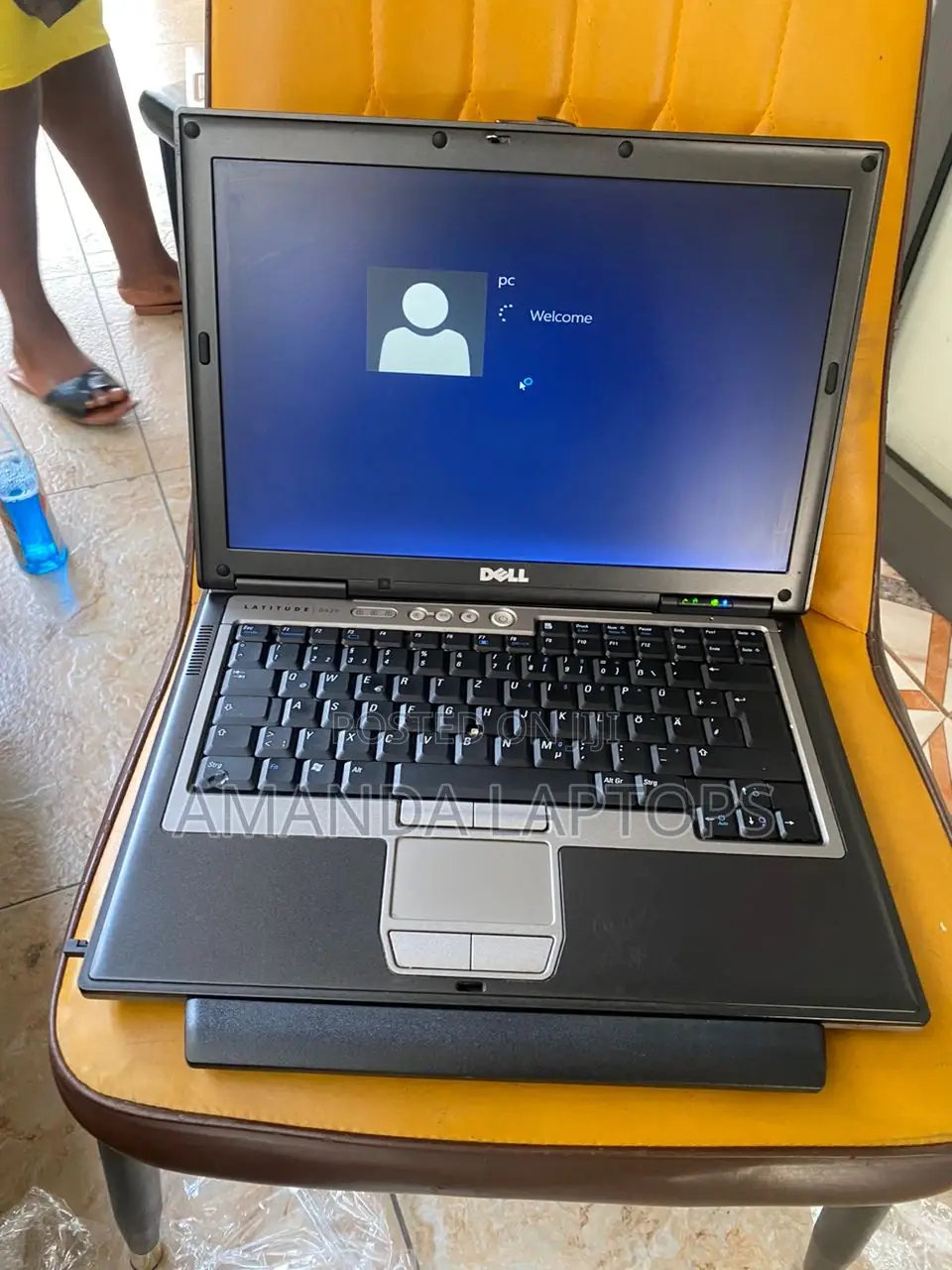 New Laptop Dell Latitude D610 4GB Intel Core 2 Duo HDD 250GB
