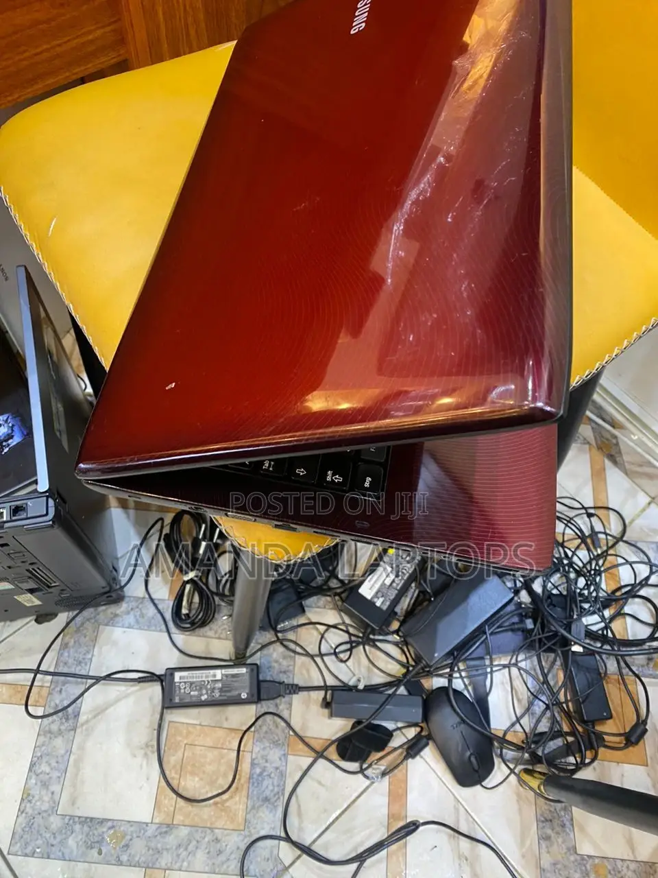 New Laptop Samsung RV511 12GB Intel Core I5 HDD+SSD 500GB