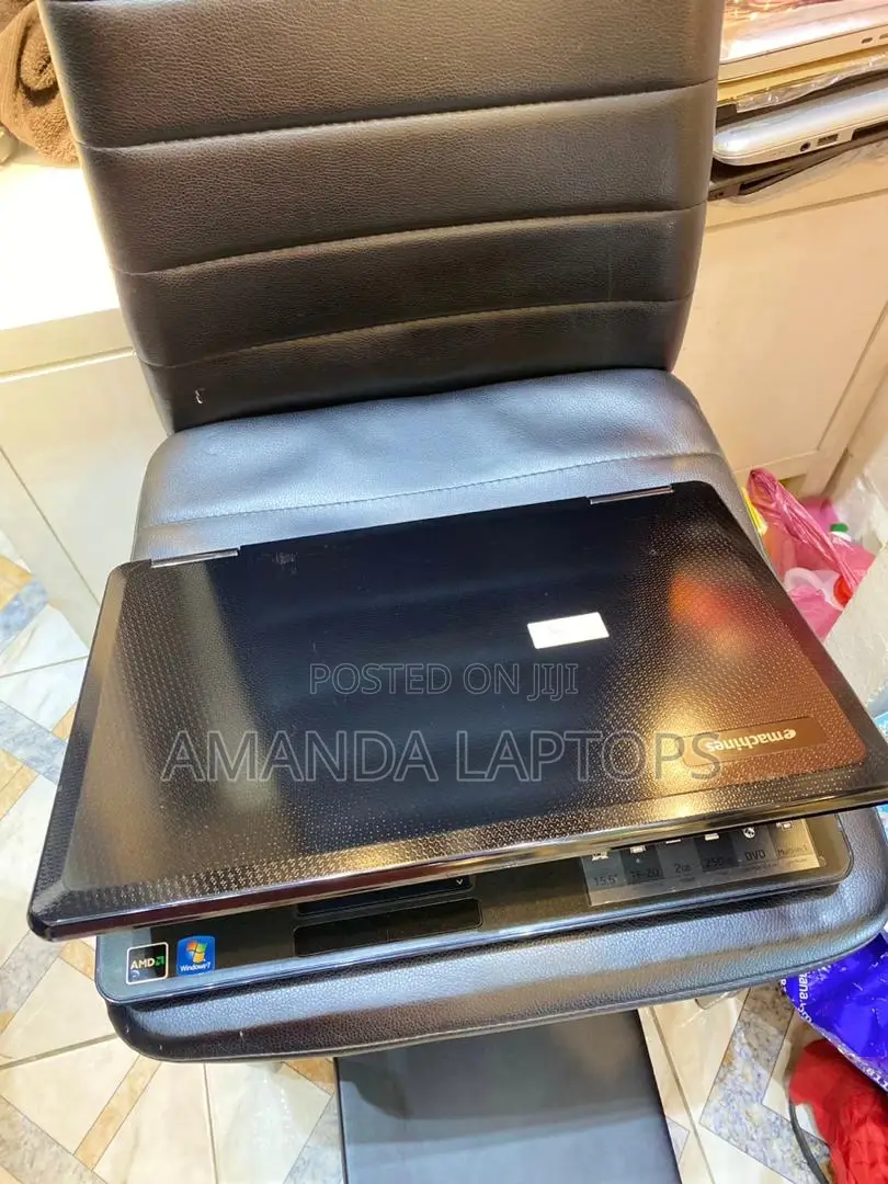 New Laptop Acer Aspire 2420 4GB Intel Core 2 Duo HDD+SSD 250GB