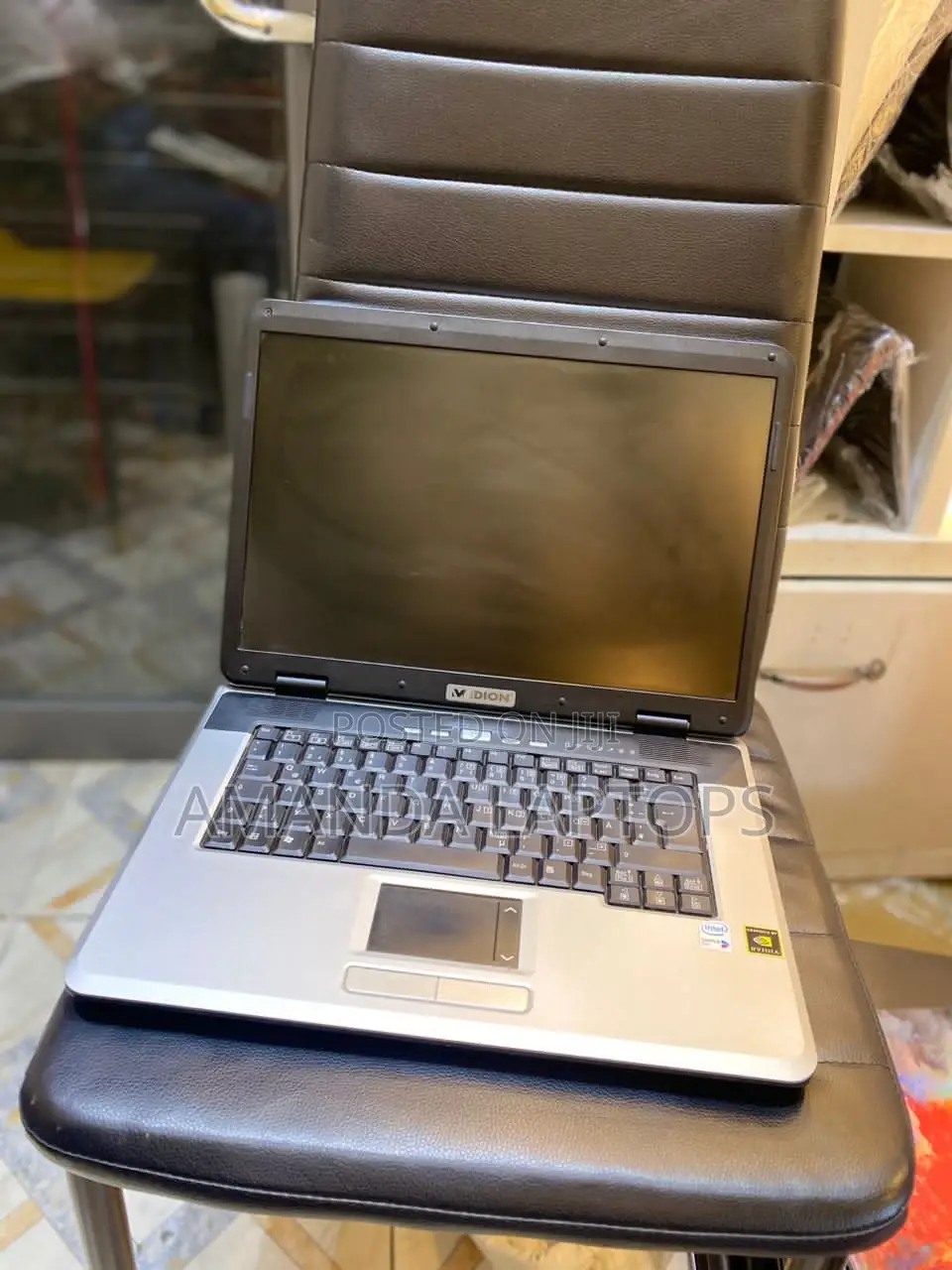 New Laptop Medion Akoya S6421 2GB Intel Core M HDD+SSD 160GB