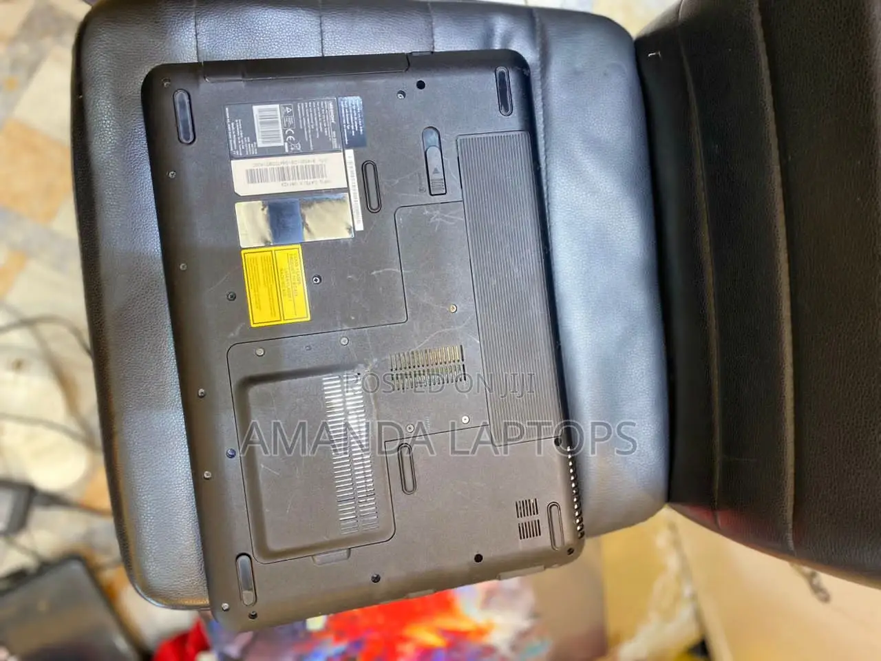 New Laptop Medion Akoya S6421 2GB Intel Core M HDD+SSD 160GB