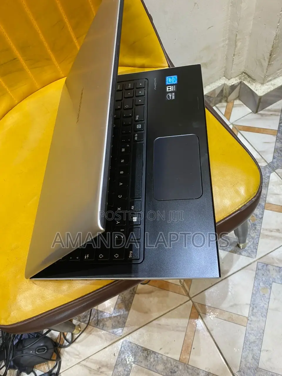 New Laptop Medion Erazer P6681 2GB Intel Celeron SSD 512GB