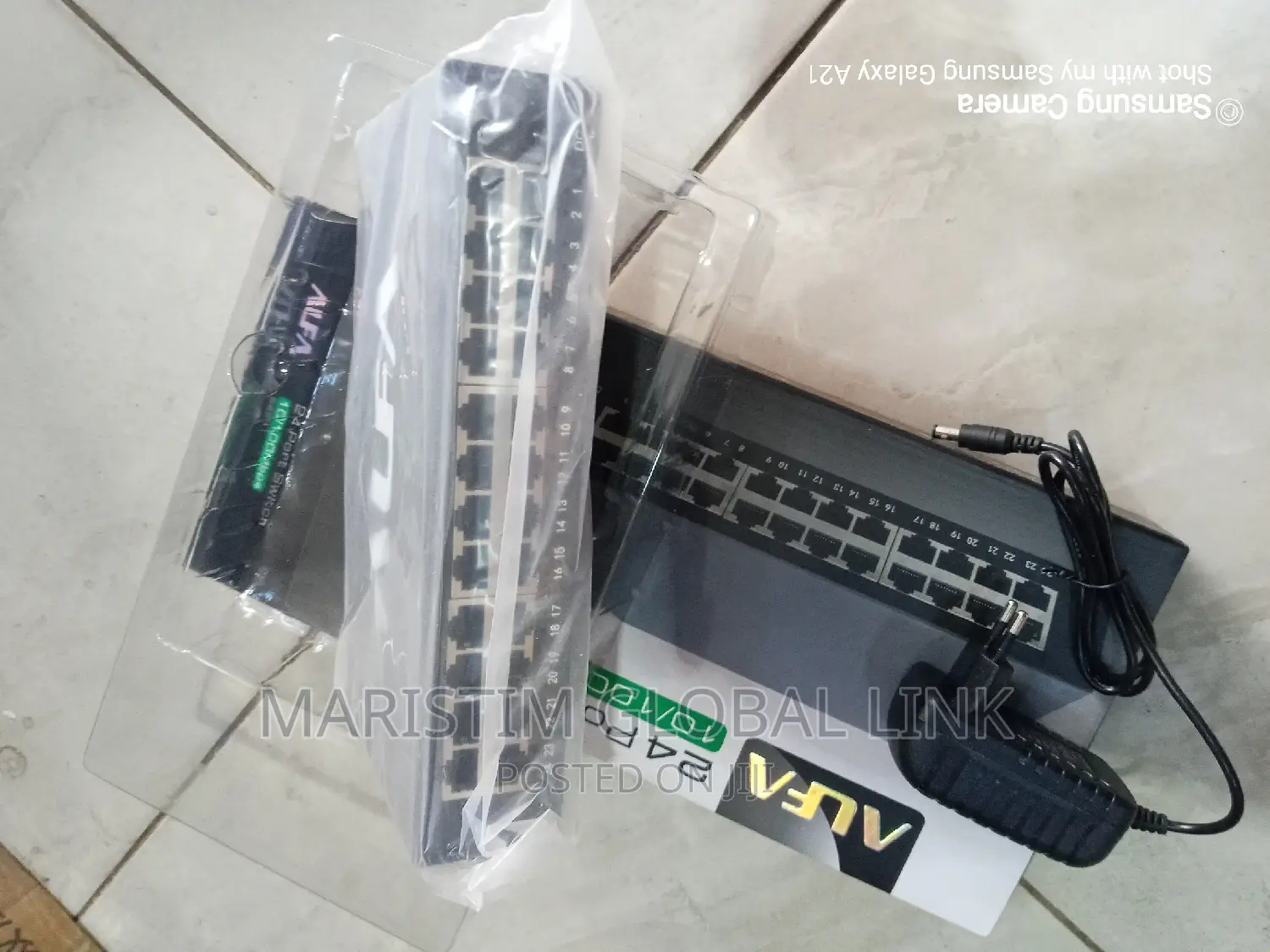 24 Port Network Switch 10/100
