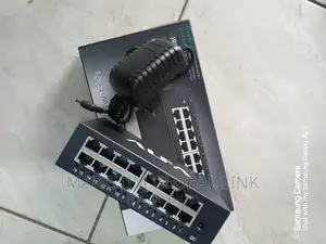 16 Ports Network Switch