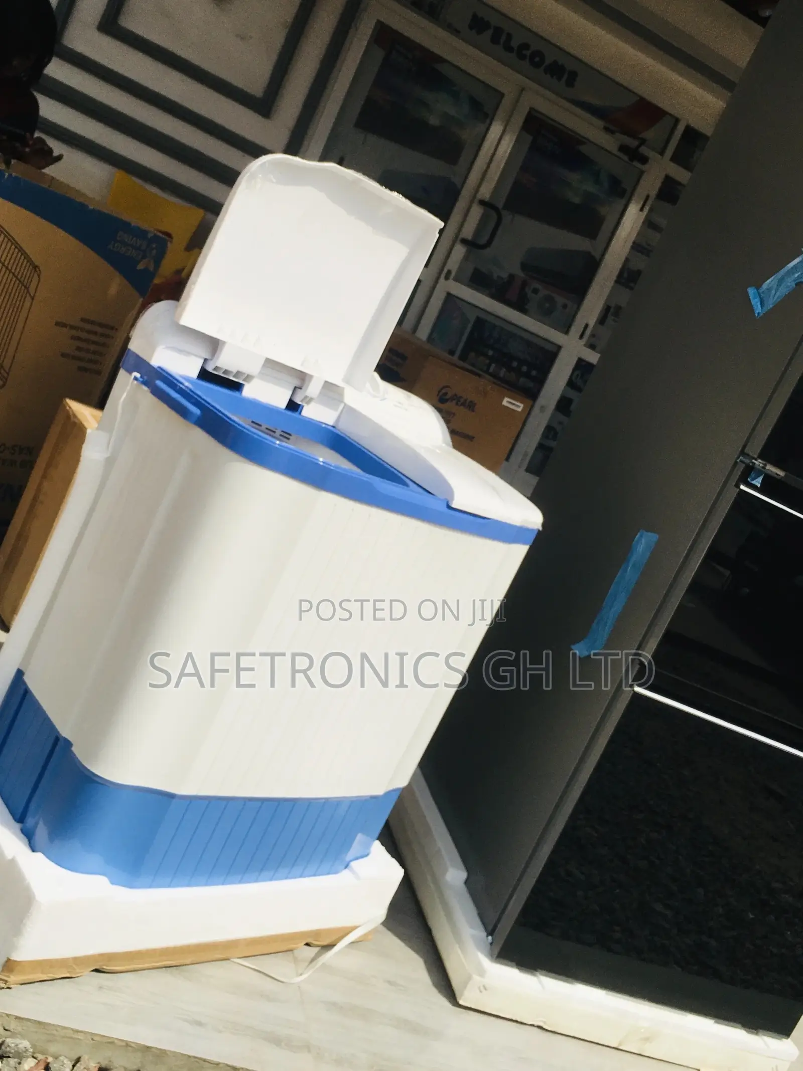 White/Blue 7kg Washingmachine Topload Semiautomatic Nasco