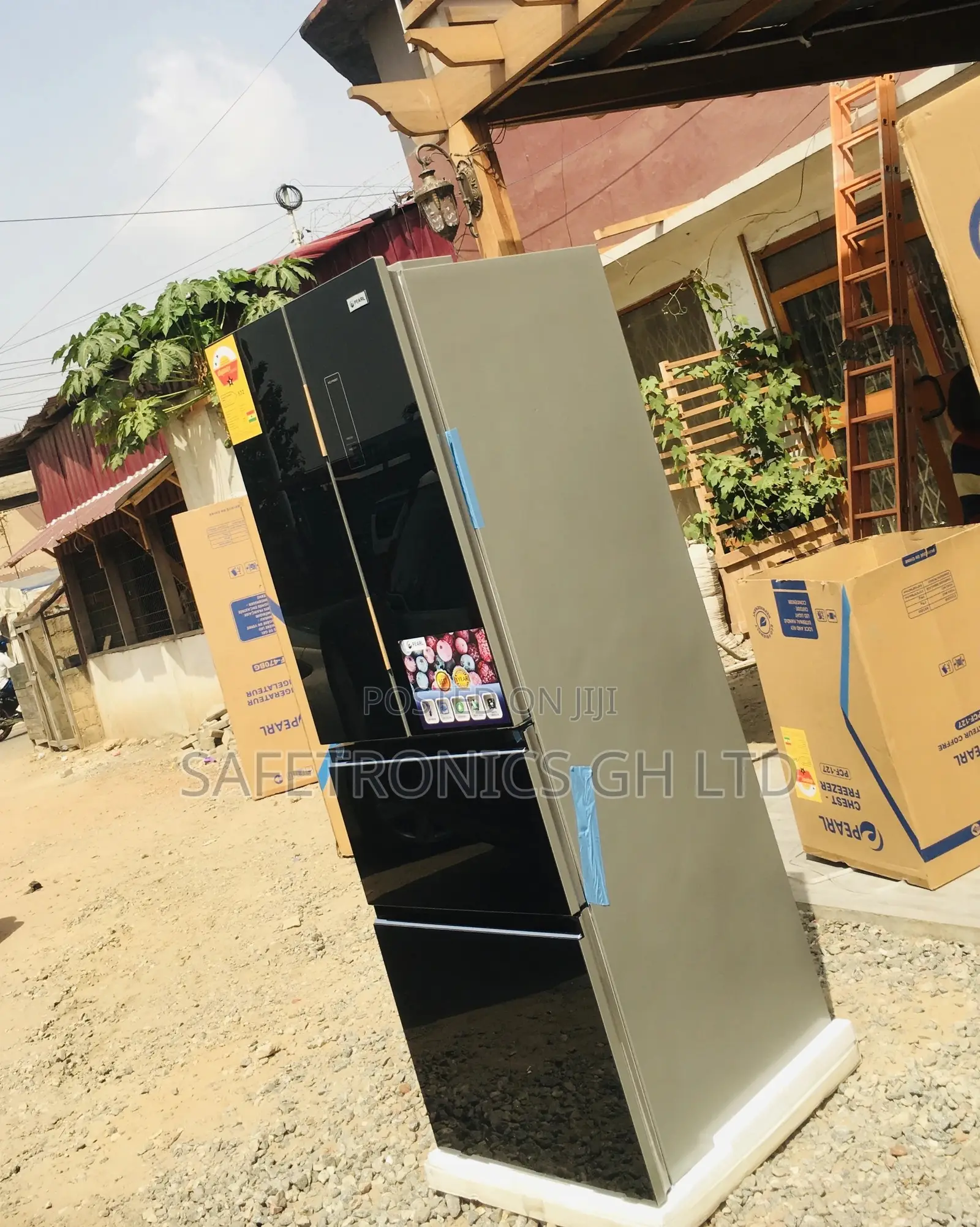 Glass 4 Doors Pearl Bottomfreezer PF-470BG Black Fridge