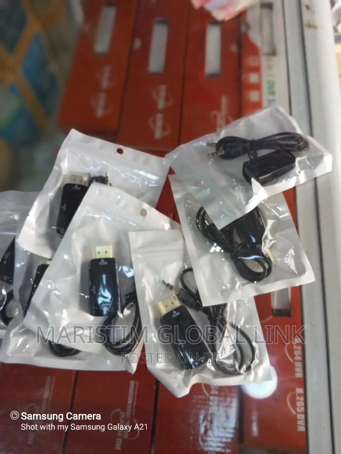 HDMI to VGA Adapter With Audio