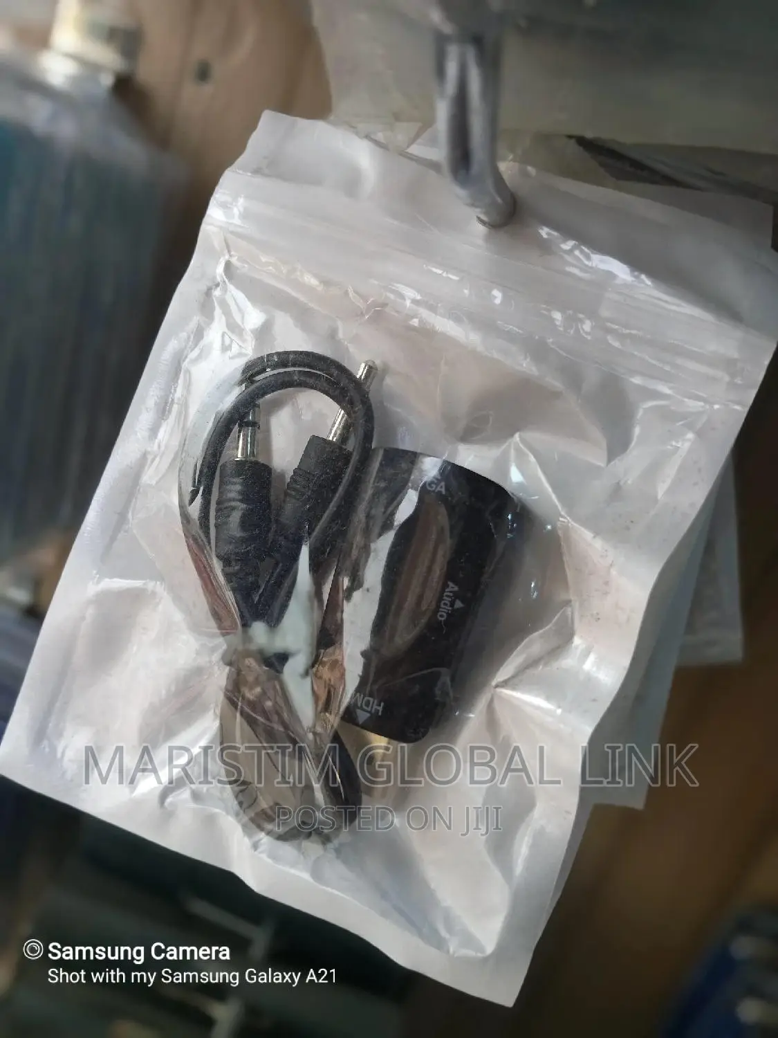 HDMI to VGA Adapter With Audio