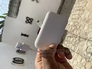 Universal 4g Pocket Mifi