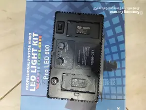 Pro Led 600 Studio Light With Battery (Extra Battery)
