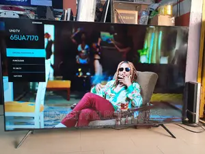 65"Crystal Uhd Samsung HDR Smart Satellite Tv
