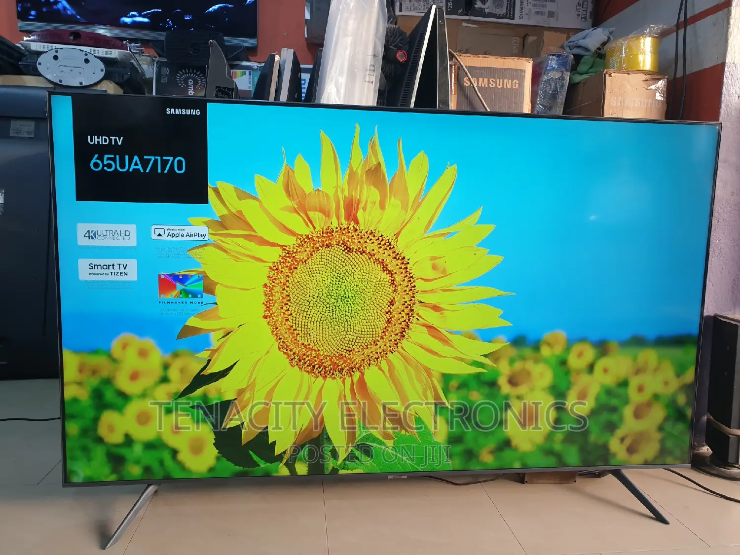 65"Crystal Uhd Samsung HDR Smart Satellite Tv