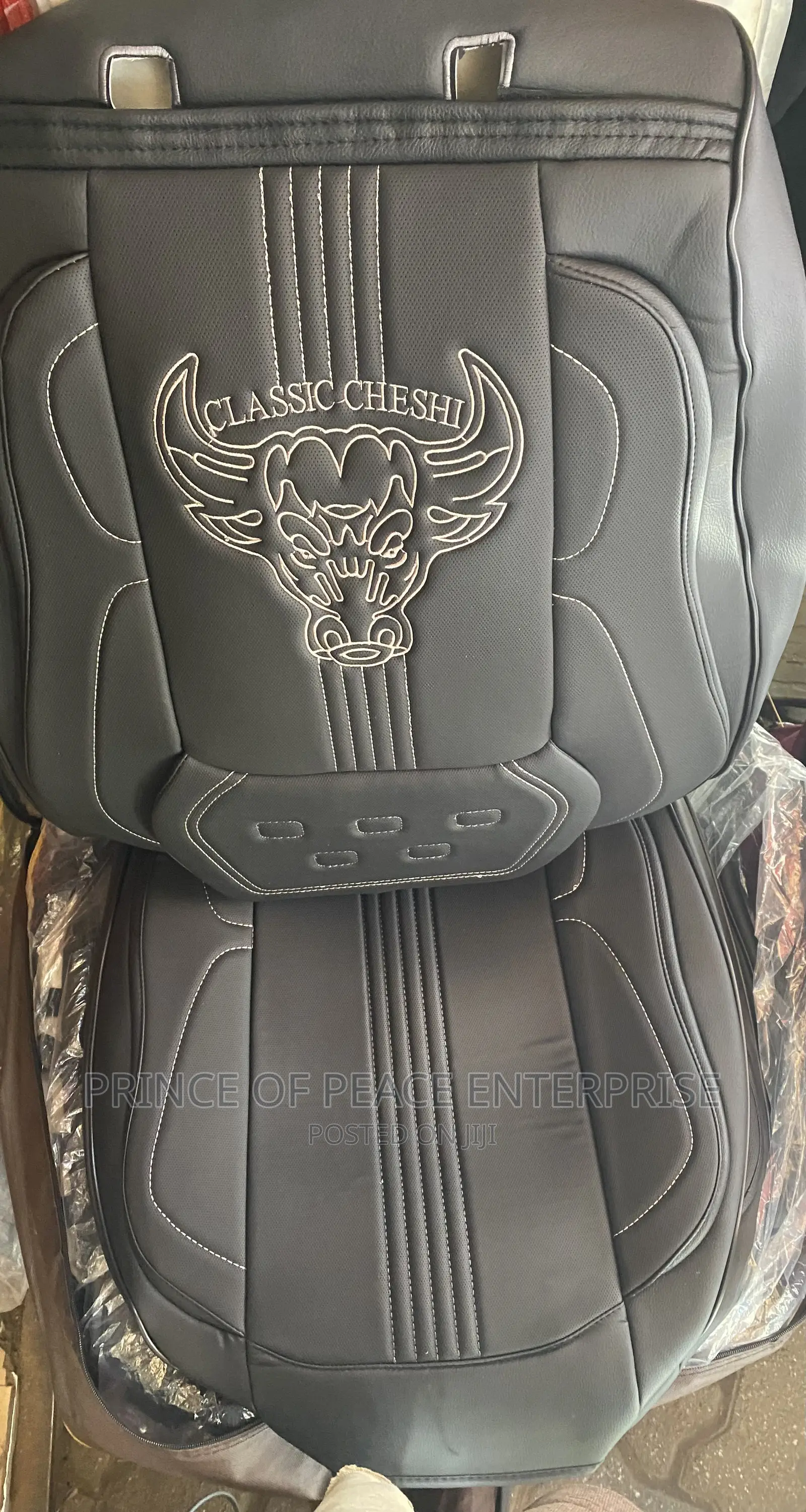 Seat Cover ( Chicago Bull ) Leather