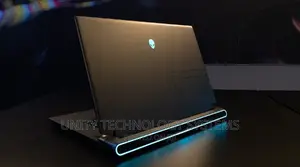 New Laptop Dell Alienware M16 16GB Intel Core I9 SSD 1T