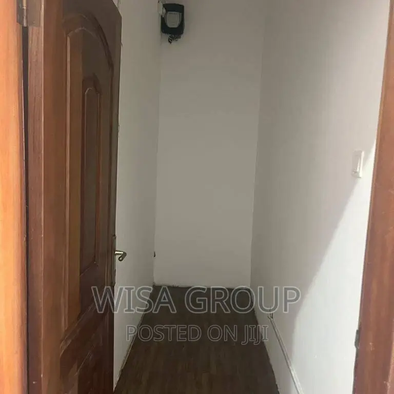 4bdrm Duplex in Wisa Groups, Last Stop for rent