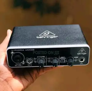 Behringer U-Phoria Umc22 Usb Audio Interface