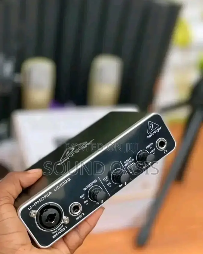 Behringer U-Phoria Umc22 Usb Audio Interface