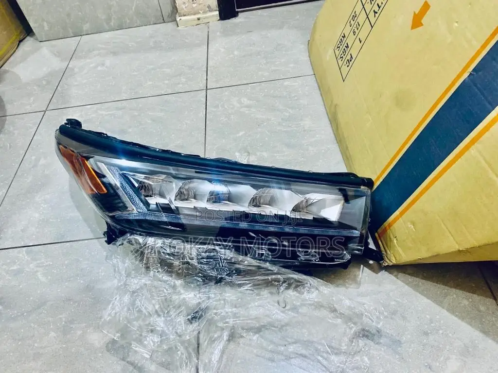 Highlander 2017,2018,2019 Headlights (3eyes) Full Led Pair