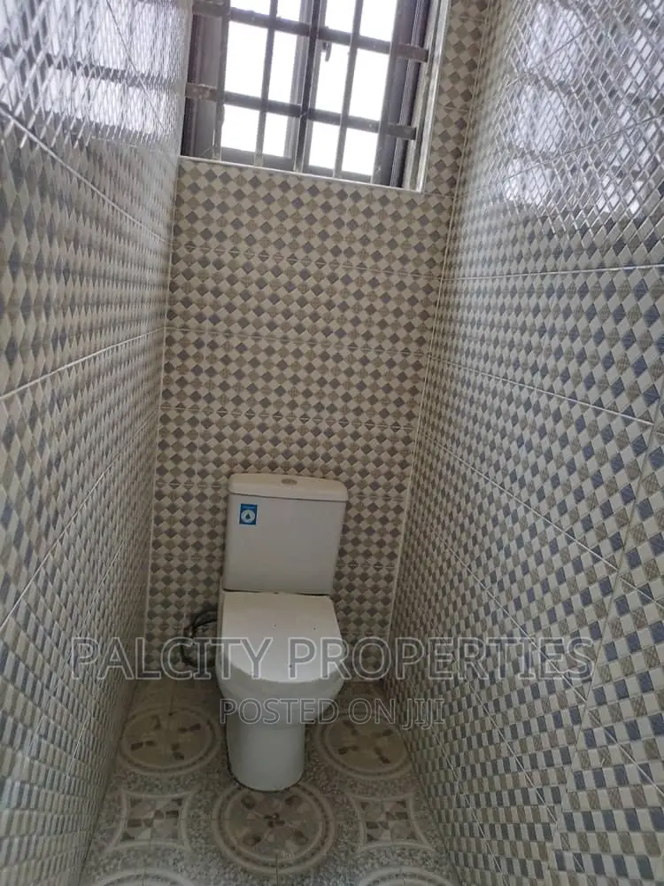 2bdrm Apartment in Daban New Site, Kumasi Metropolitan for rent
