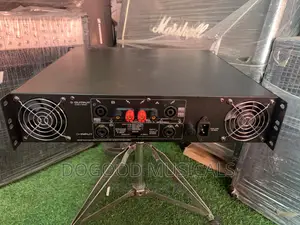 Peavey Cs4000 Power Amplifier