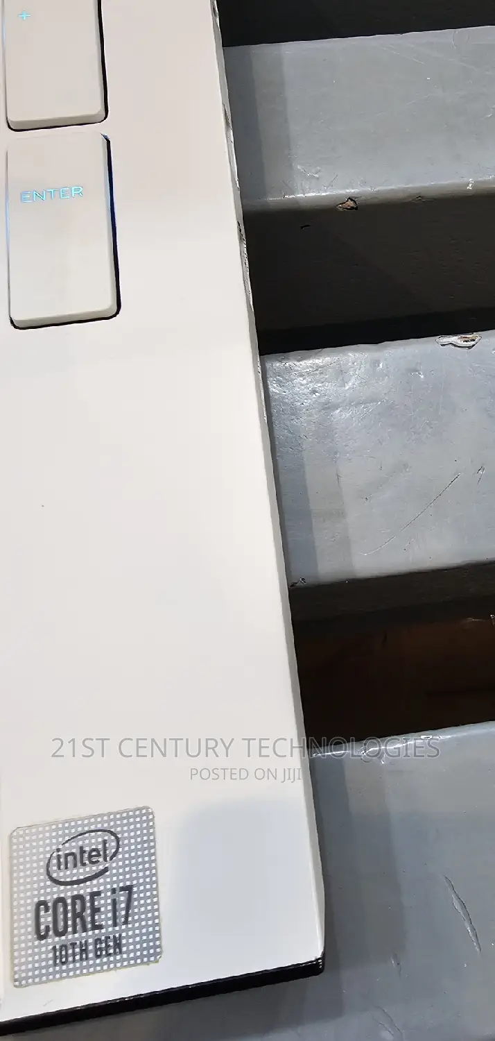 Laptop Dell Alienware M17 R3 16GB Intel Core I7 SSD 1T