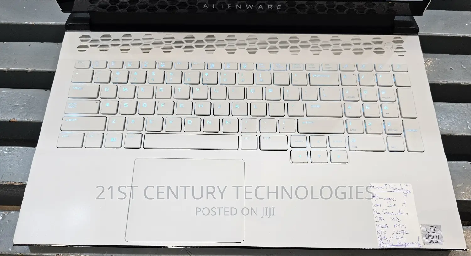 Laptop Dell Alienware M17 R3 16GB Intel Core I7 SSD 1T