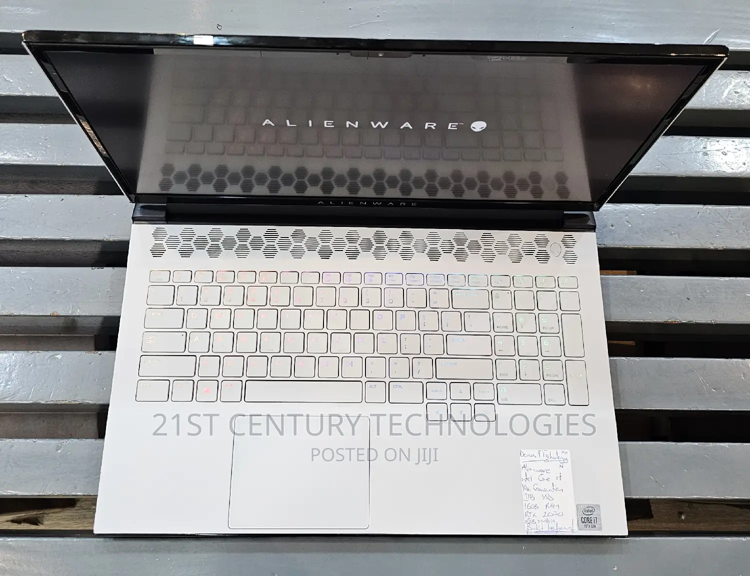 Laptop Dell Alienware M17 R3 16GB Intel Core I7 SSD 1T