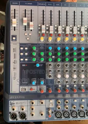 Soundcraft Signature 12 Analog Mixer