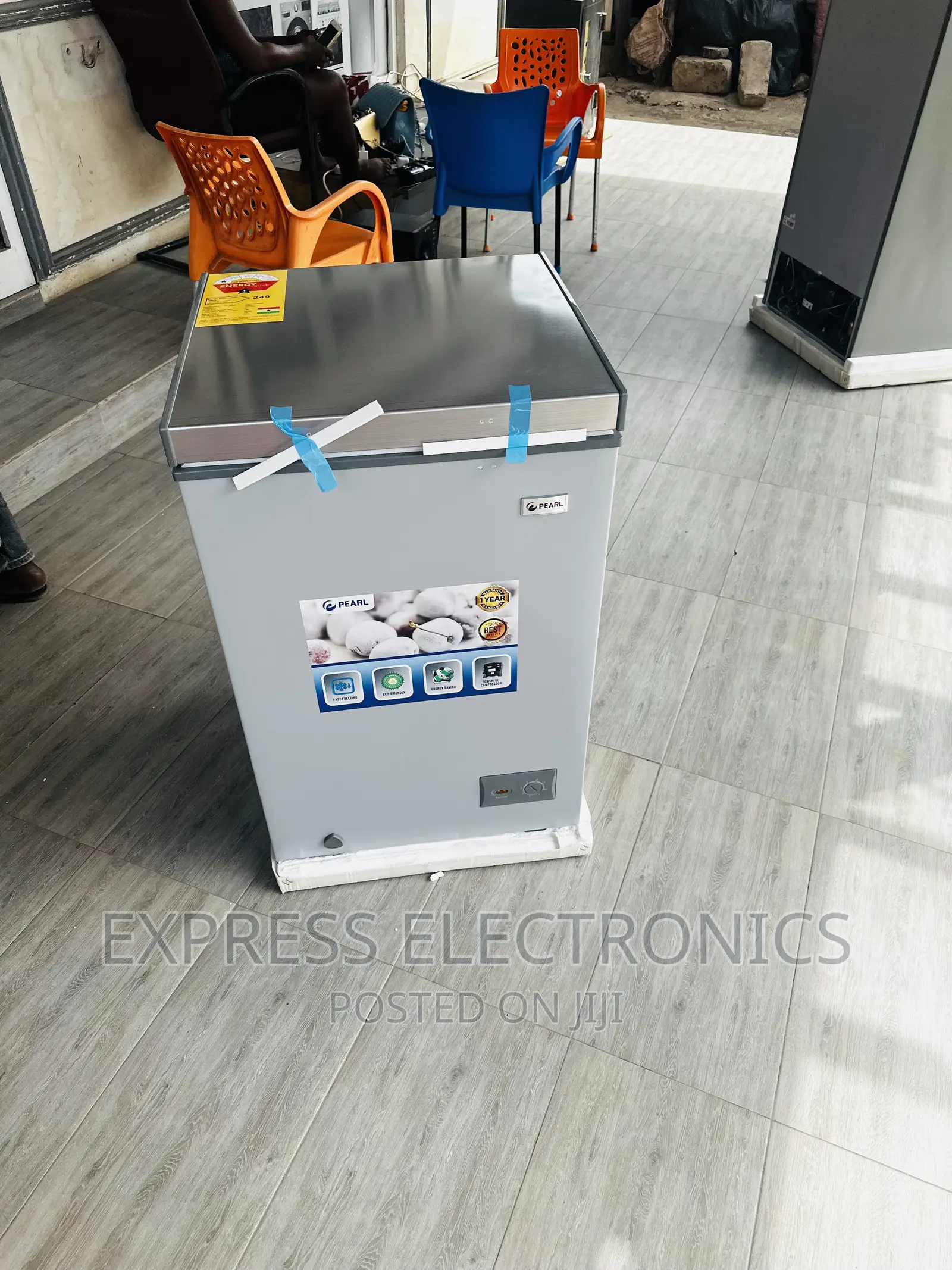 Chest Freezer Single Door Pearl 100L Dark Grey.—-