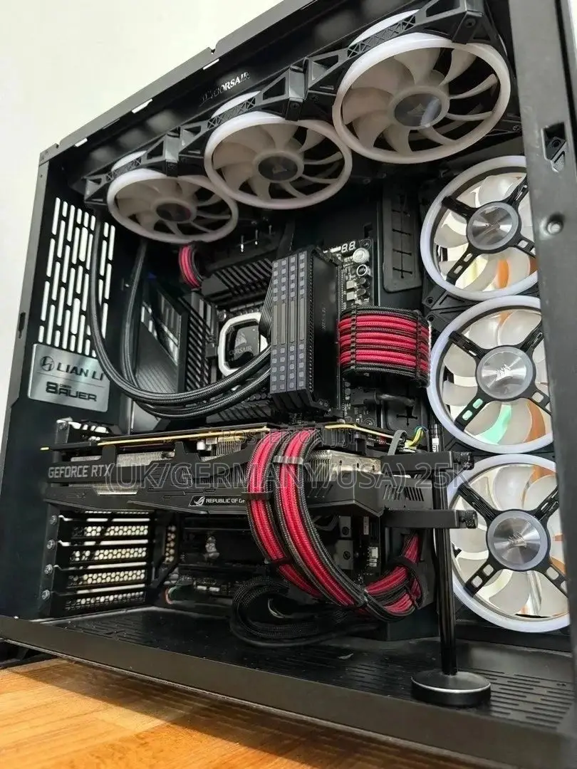 New Desktop Computer Asus ROG STRIX GD30CI 64GB Intel Core I9 SSD 2T