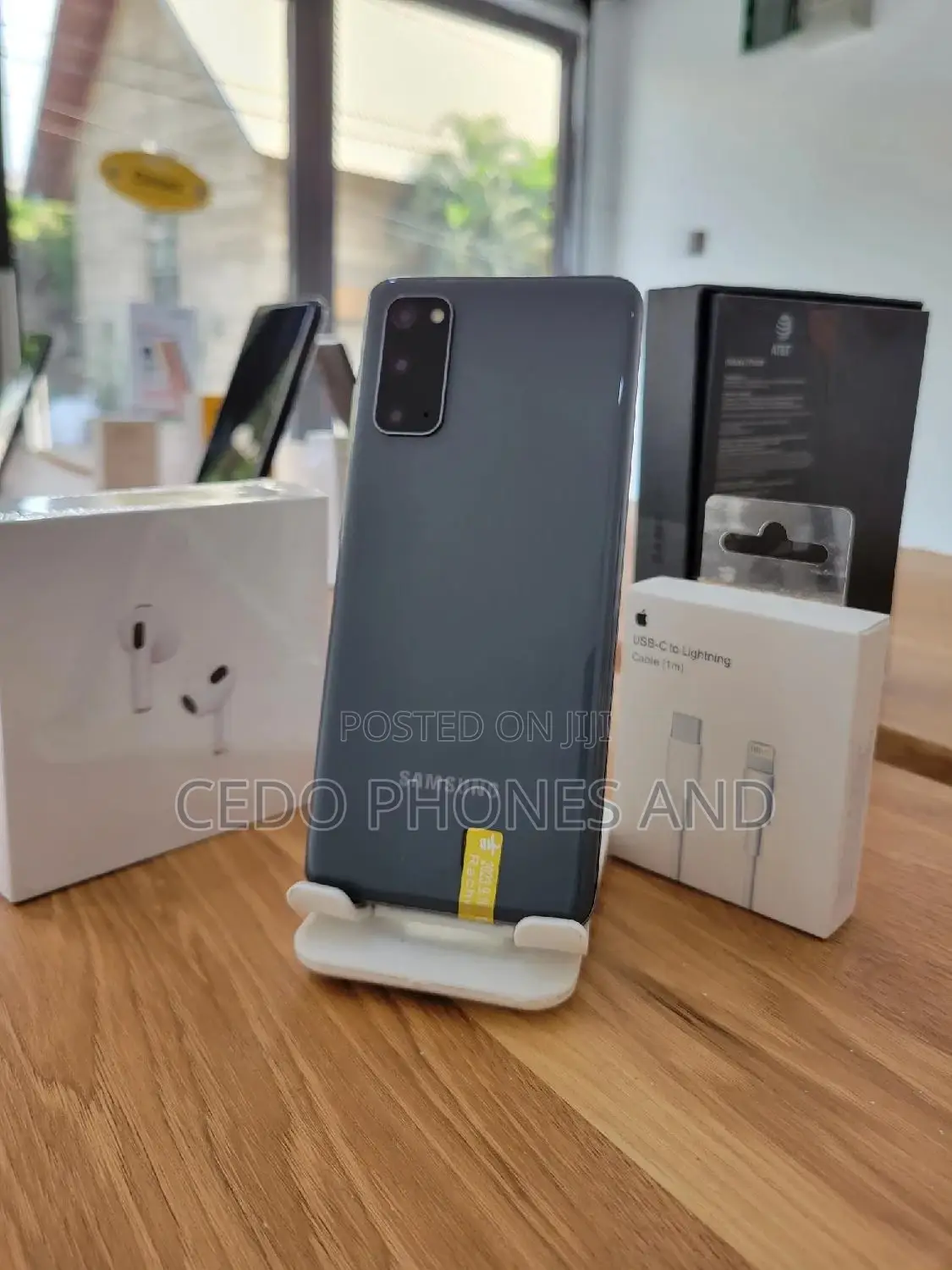 Samsung Galaxy S20 128 GB Gray