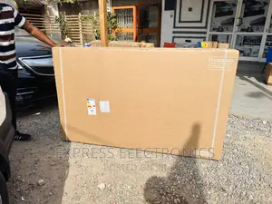 75CU7172 UHD Smart Samsung Glossy Slim Sleek Tv 