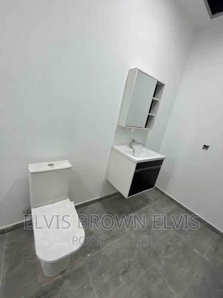 4bdrm House in East Legon Hills, Ashaley Botwe for sale