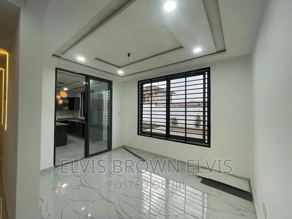 4bdrm House in East Legon Hills, Ashaley Botwe for sale