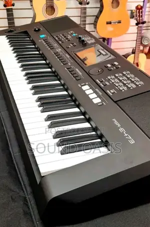 Yamaha Psr-e473 Portable Keyboard With 61 Keys