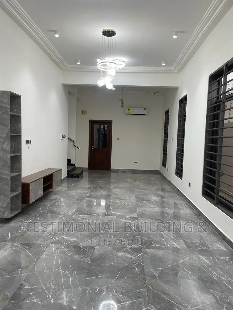 4bdrm House in Testimonial Building, A&C Mall Area for sale