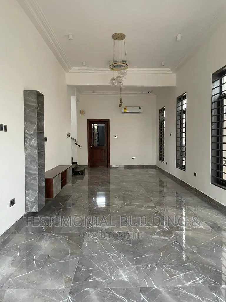 4bdrm House in Testimonial Building, A&C Mall Area for sale
