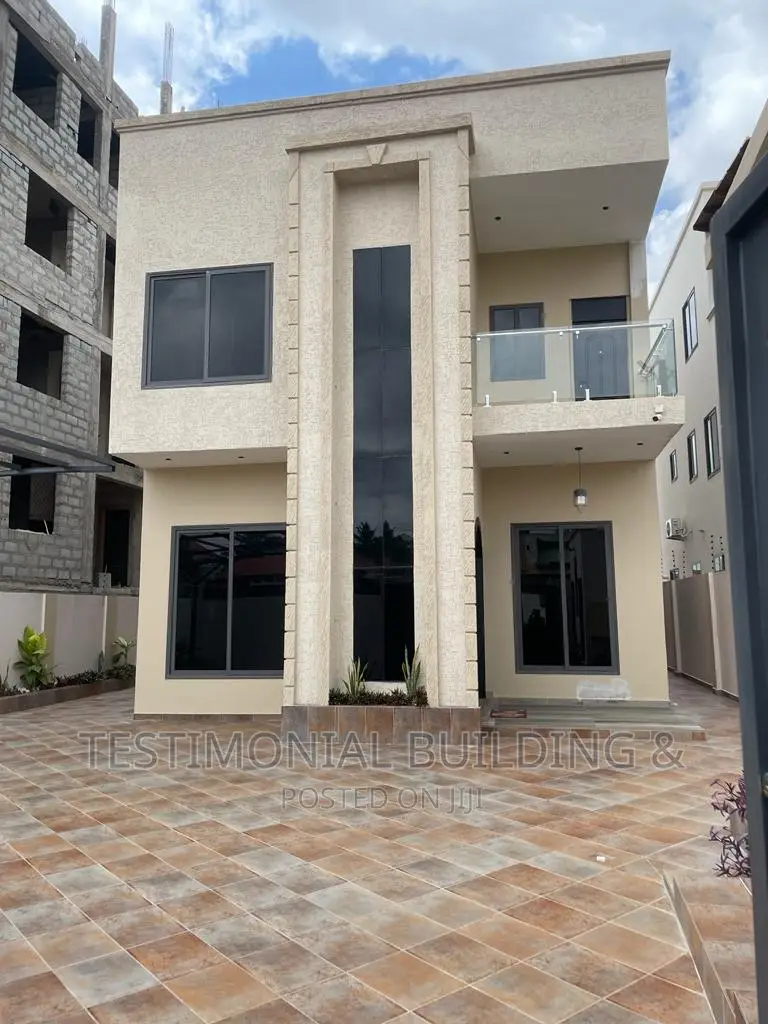 4bdrm House in Testimonial Building, A&C Mall Area for sale