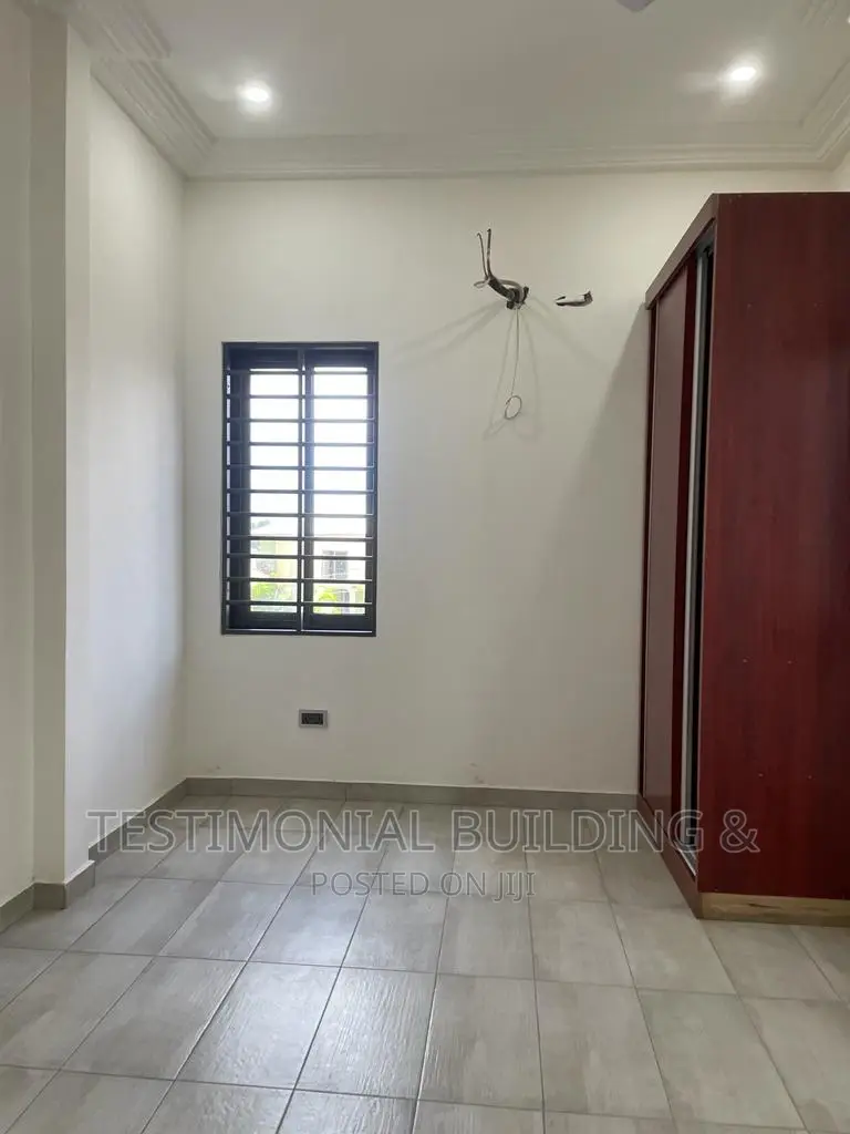4bdrm House in Testimonial Building, A&C Mall Area for sale