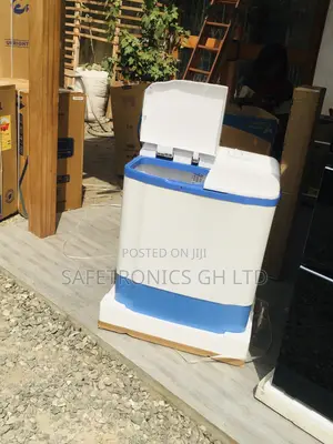 Topload Washingmachine 7kg Blue/White Semiautomatic Electric