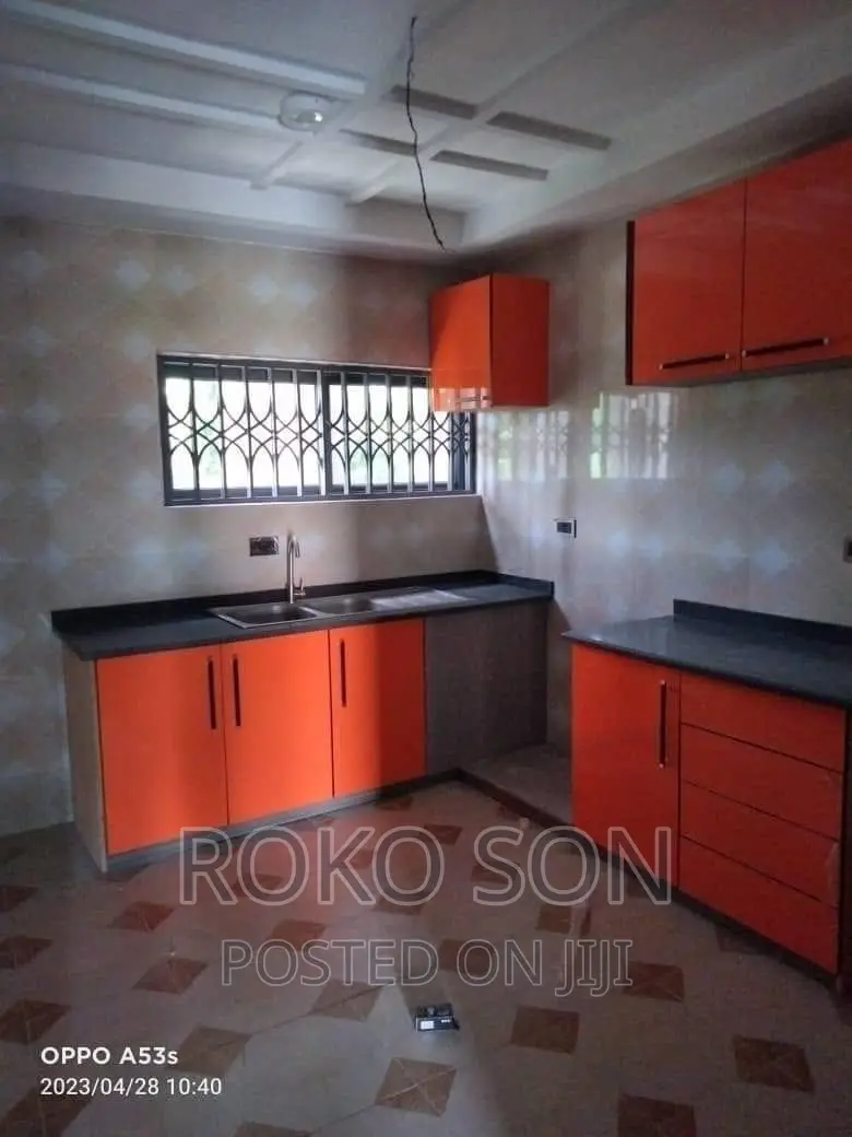 2bdrm Apartment in Dr Roko, Achimota for rent