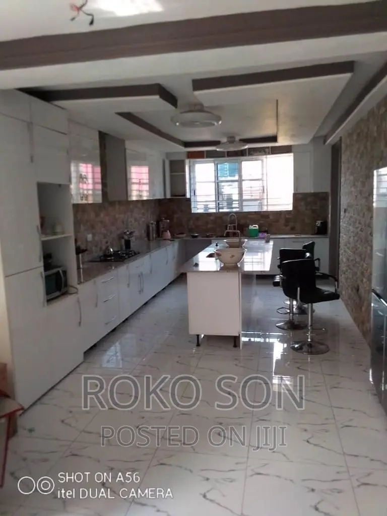 5bdrm Duplex in Dr Roko, Pokuase for sale