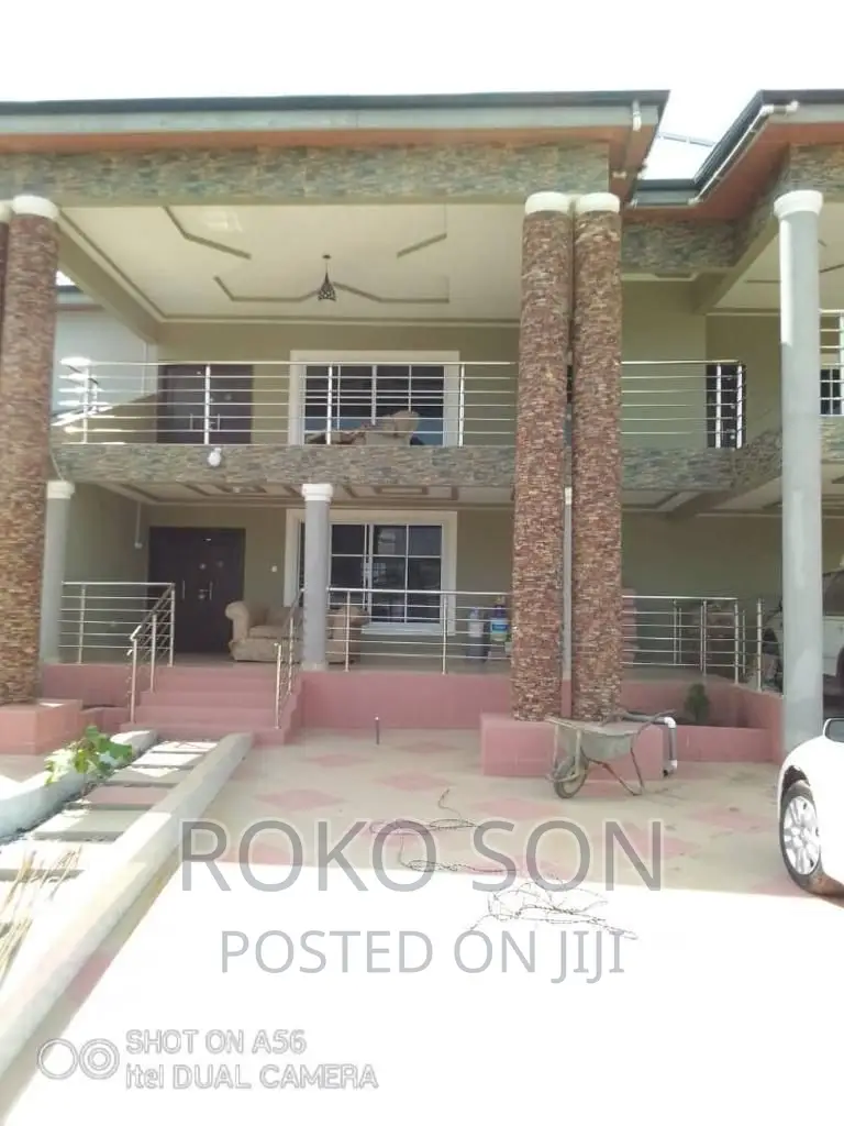 5bdrm Duplex in Dr Roko, Pokuase for sale