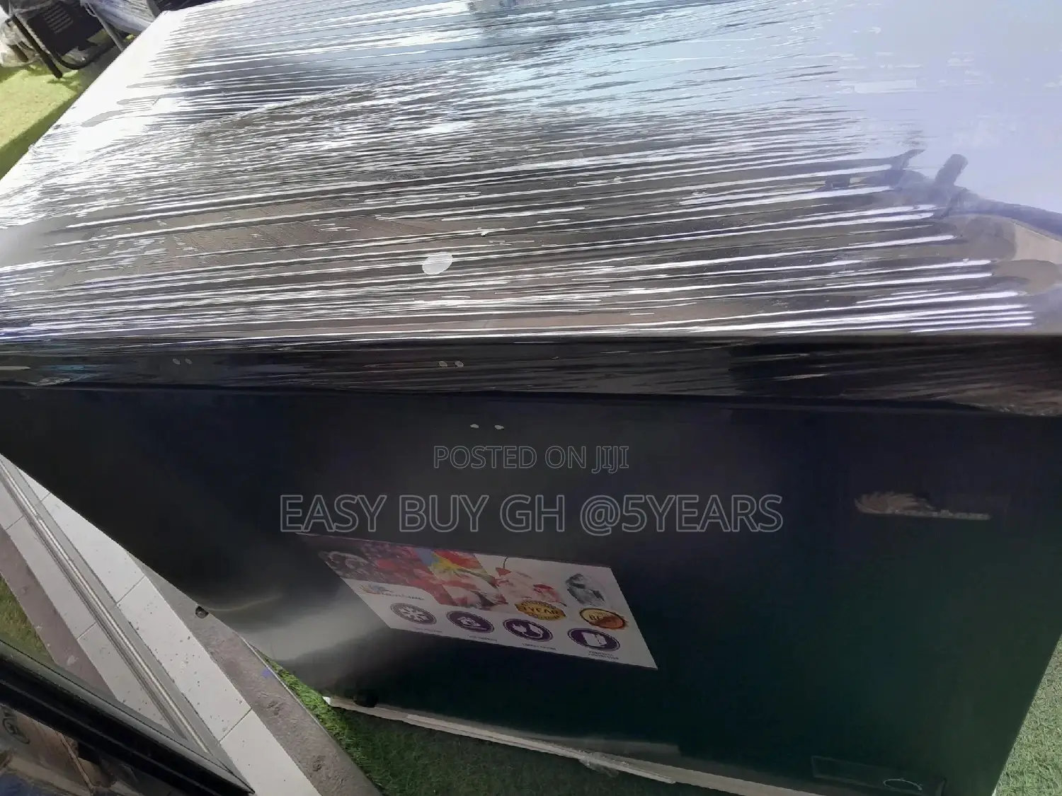 Chest Freezer Refrigerator 200liters