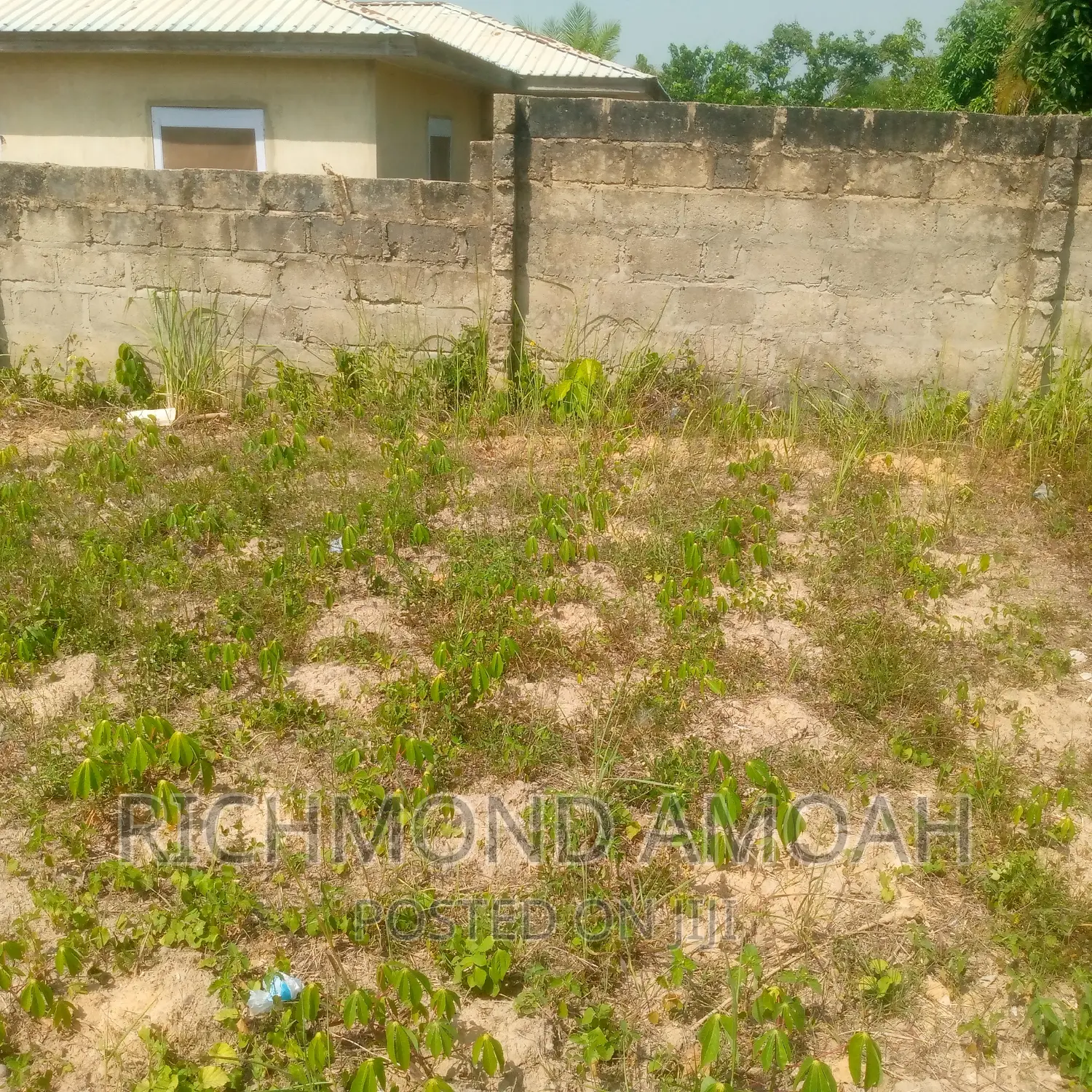 Plot for Sale at West Fijia