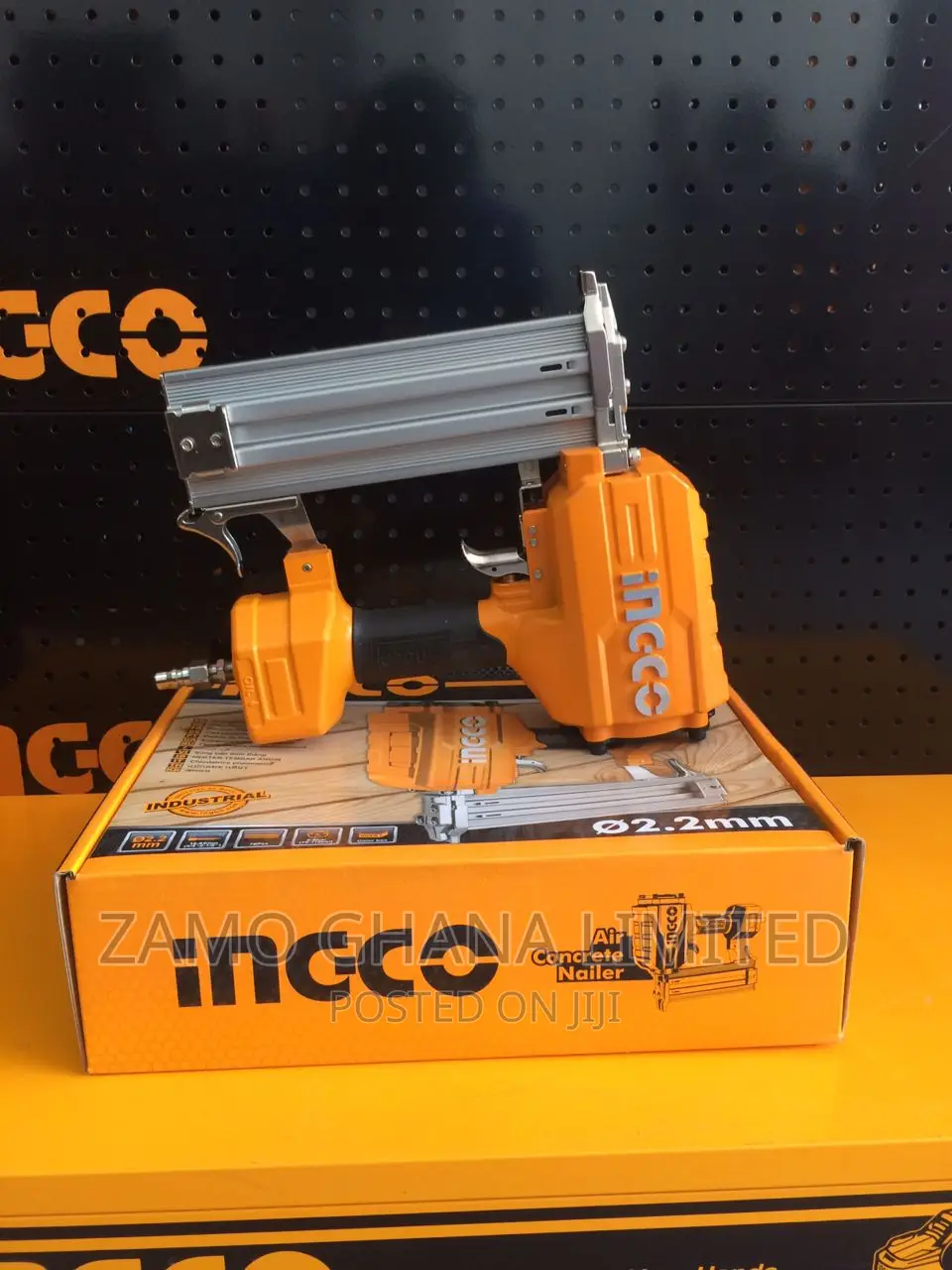 Air Concrete Nailer 2.2mm - Acn18641