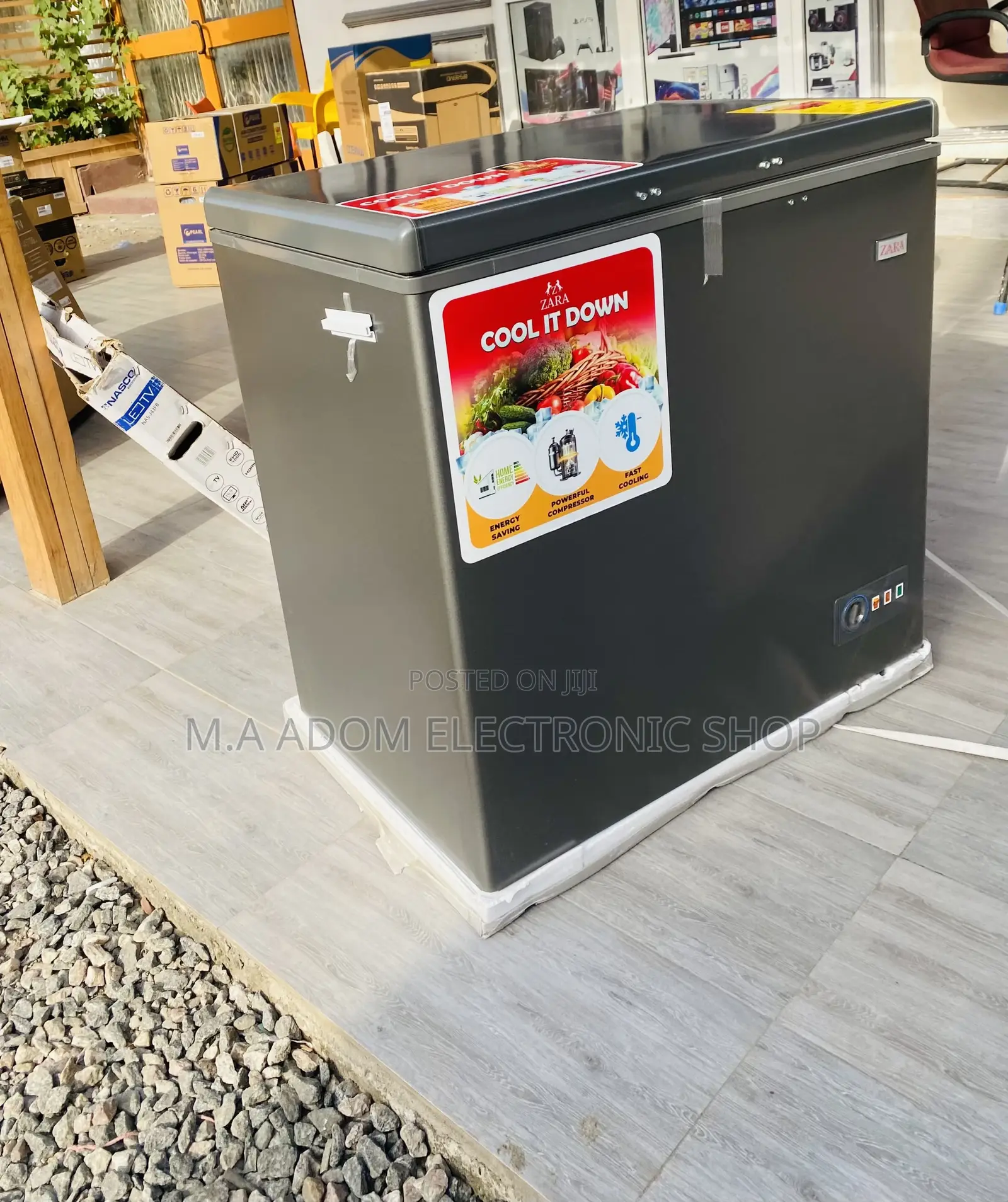 Energy Efficient Zara 200ltr Single Door Chest Freezer 