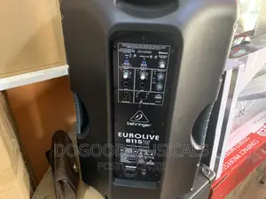 Behringer Eurolive B115W 15inch Active Speakers