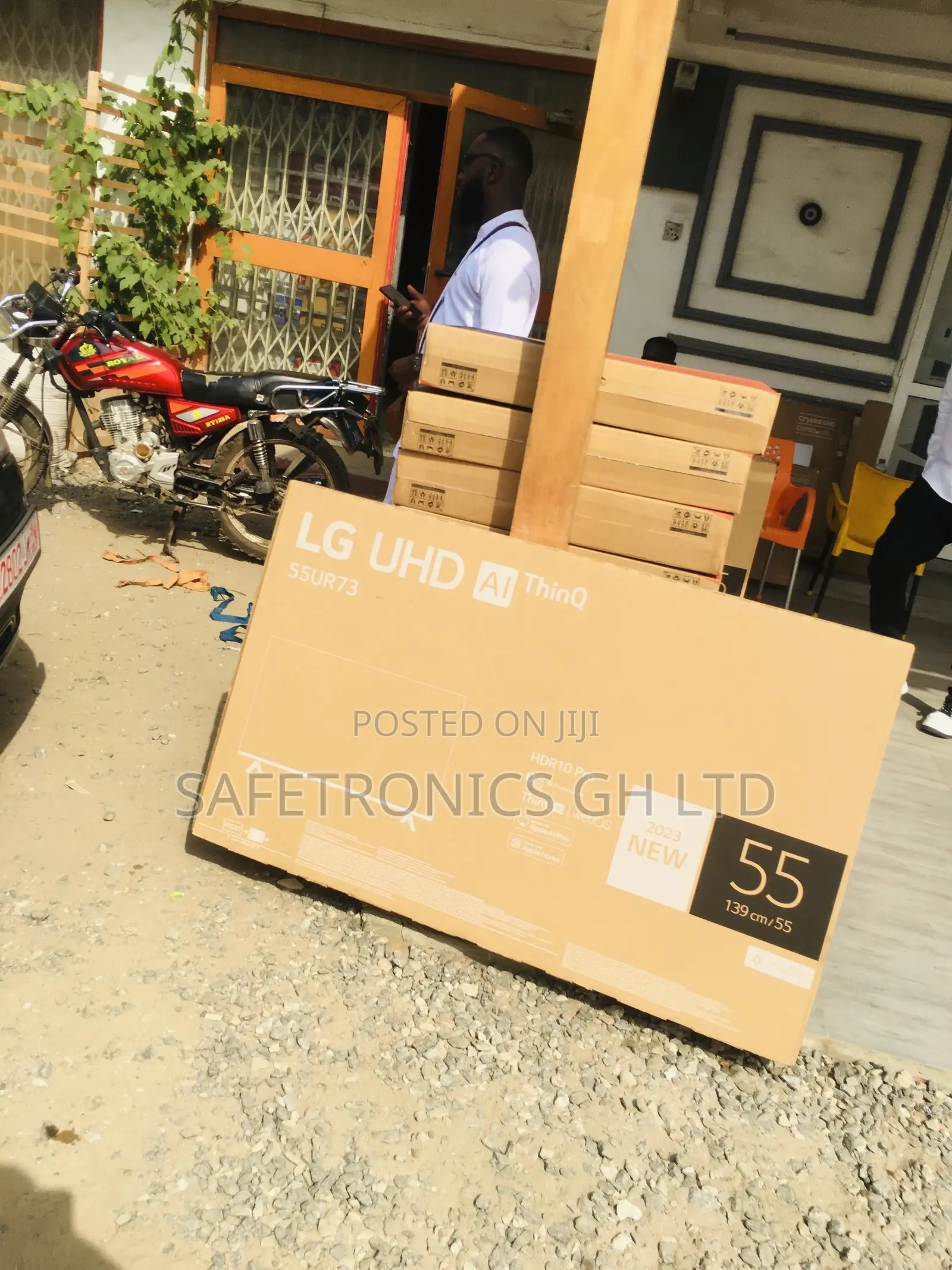 Electric 55 Inches Glossy LED UHD Smart LG Black Tv