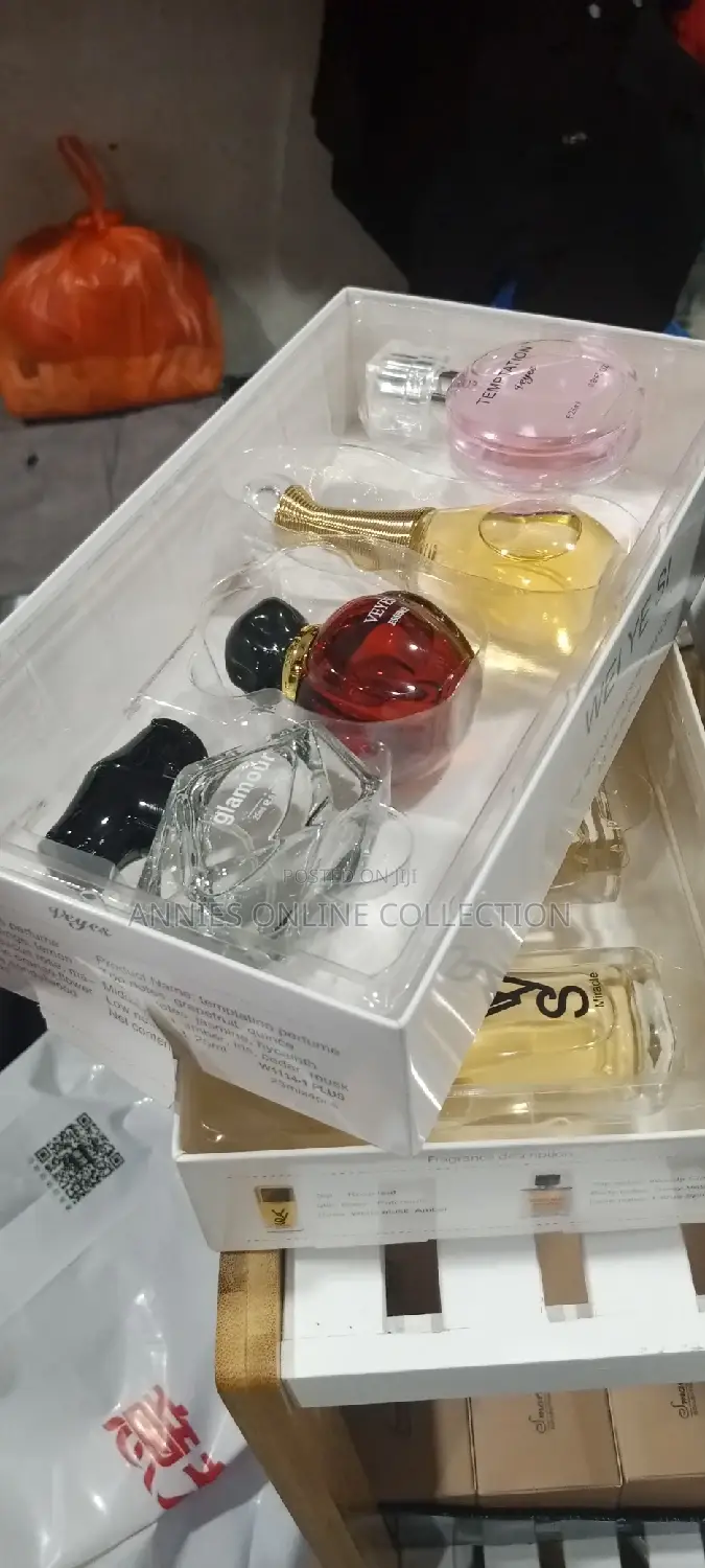 Perfume Gift Box 4 in 1
